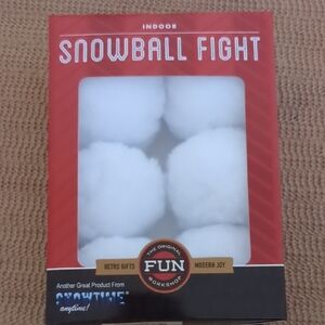 Indoor Snowball Fight new
